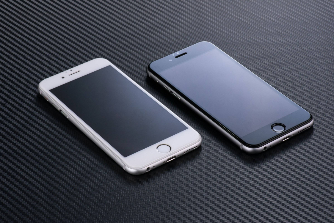 moVear GLASS mSHIELD 3D PRO na Apple iPhone 8 / 7 PLUS