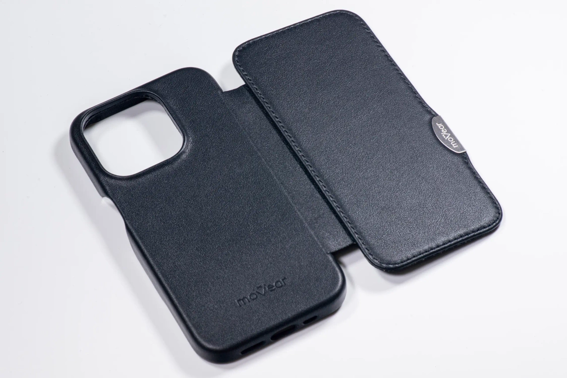Etui do iPhone 15 Pro skórzane MOVEAR / [Outlet A-372]