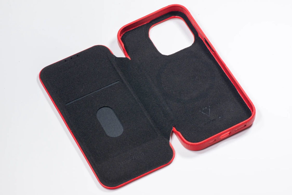 Etui do iPhone 14 Pro skórzane MOVEAR / [Outlet A-404]