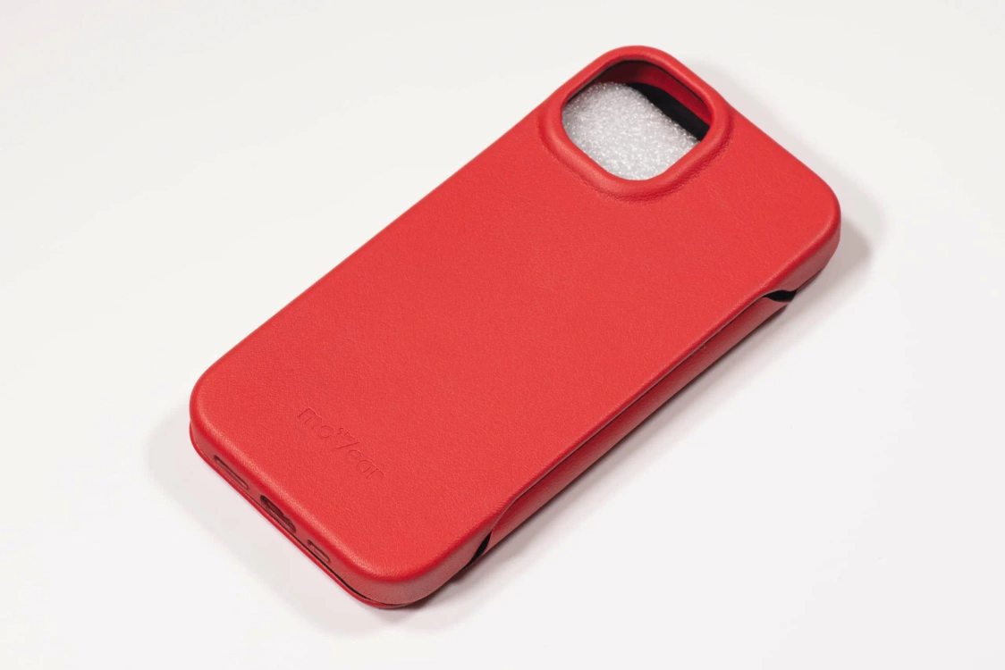 Etui do iPhone 14 skórzane MOVEAR / [Outlet A-313]