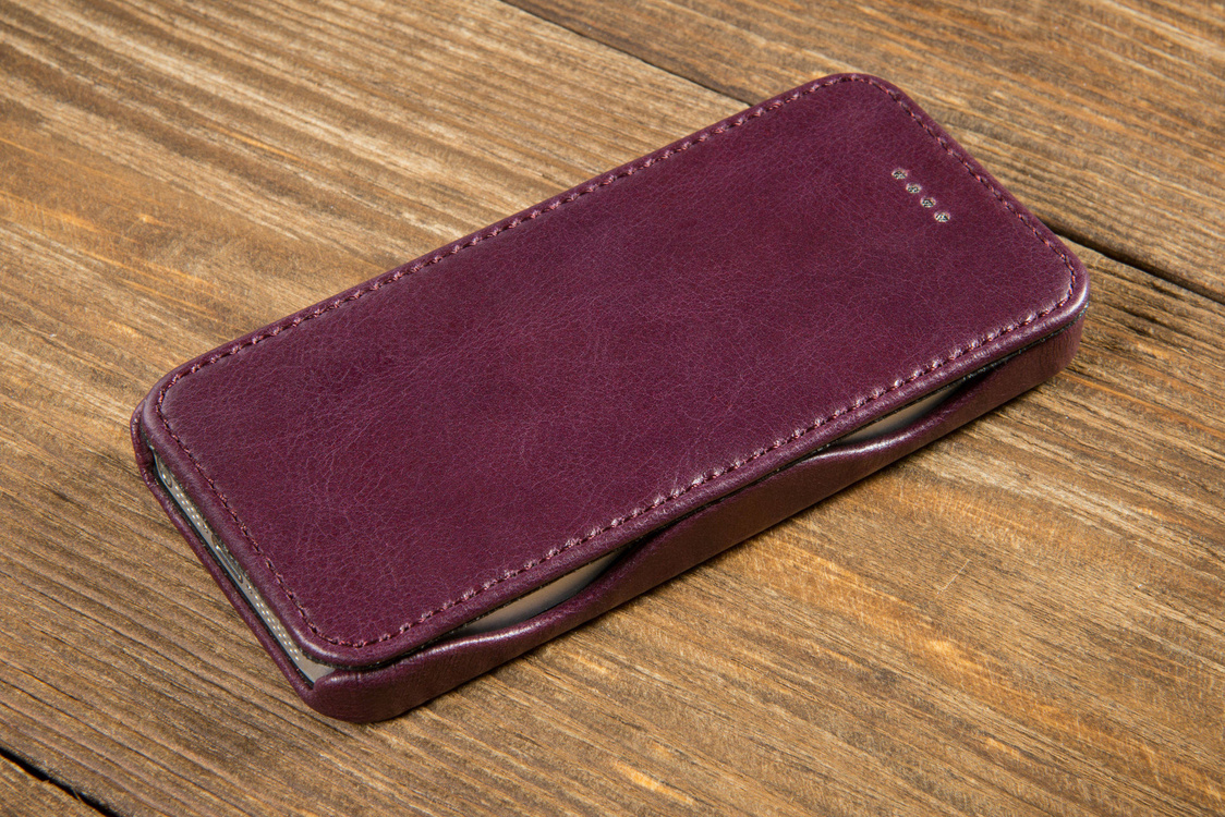 moVear flipSide C Skórzane Etui do Apple iPhone SE / 5s / 5 | Skóra Vintage | Fioletowy