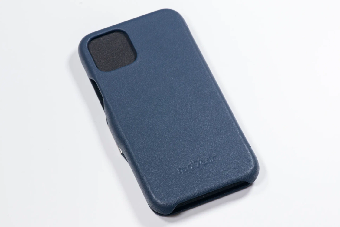 Etui do iPhone 11 Pro skórzane MOVEAR / [Outlet A-386]