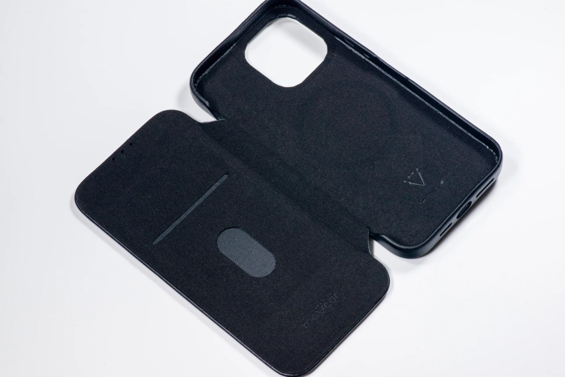 Etui do iPhone 14 Pro Max skórzane MOVEAR / [Outlet A-338]