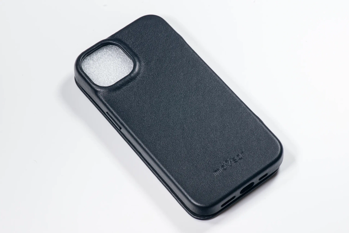 Etui do iPhone 14 skórzane MOVEAR / [Outlet A-334]