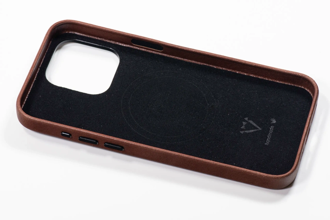 Etui do iPhone 15 Pro Max skórzane MOVEAR / [Outlet A-420]