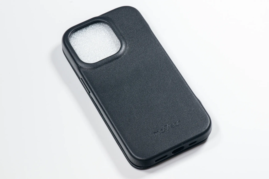 Etui do iPhone 14 Pro skórzane MOVEAR / [Outlet A-368]