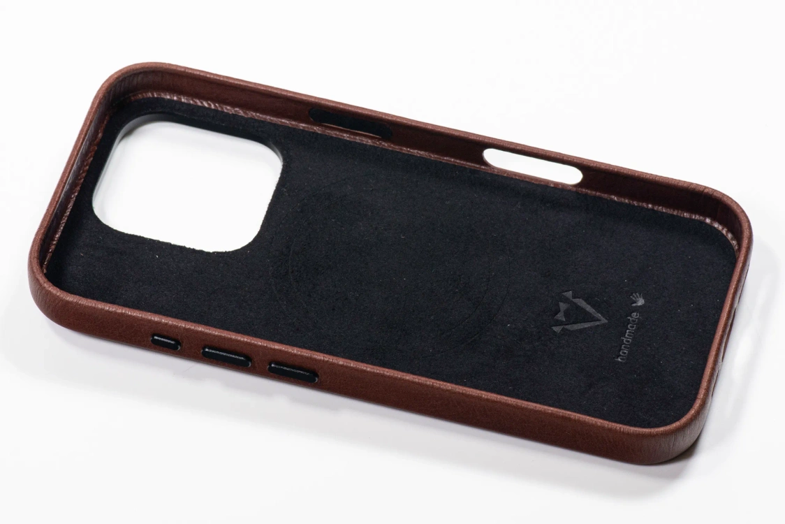 Etui do iPhone 16 skórzane MOVEAR / [Outlet A-418]