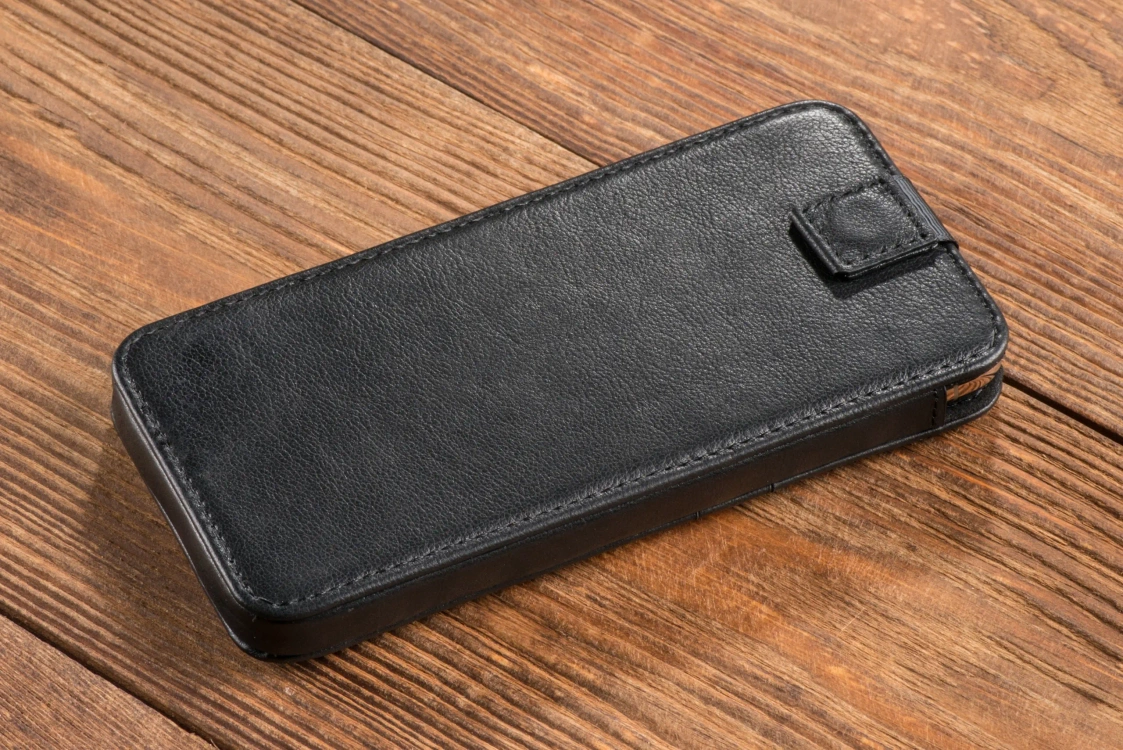 moVear pocketCase C+ skórzana wsuwka do Samsung rozmiar L (ok 160 x 79 x 8mm) | Skóra naturalna nappa (Czarna)