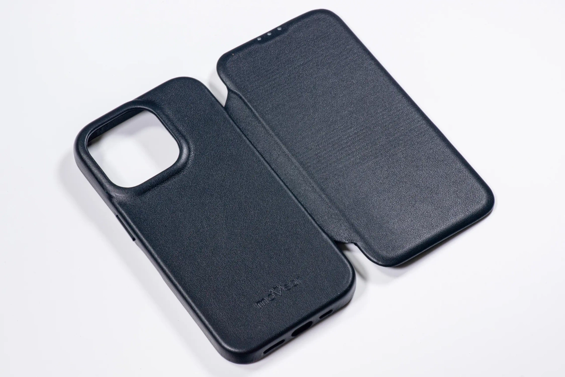 Etui do iPhone 14 Pro skórzane MOVEAR / [Outlet A-315]