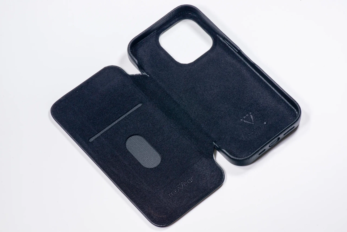 Etui do iPhone 14 Pro skórzane MOVEAR / [Outlet A-315]