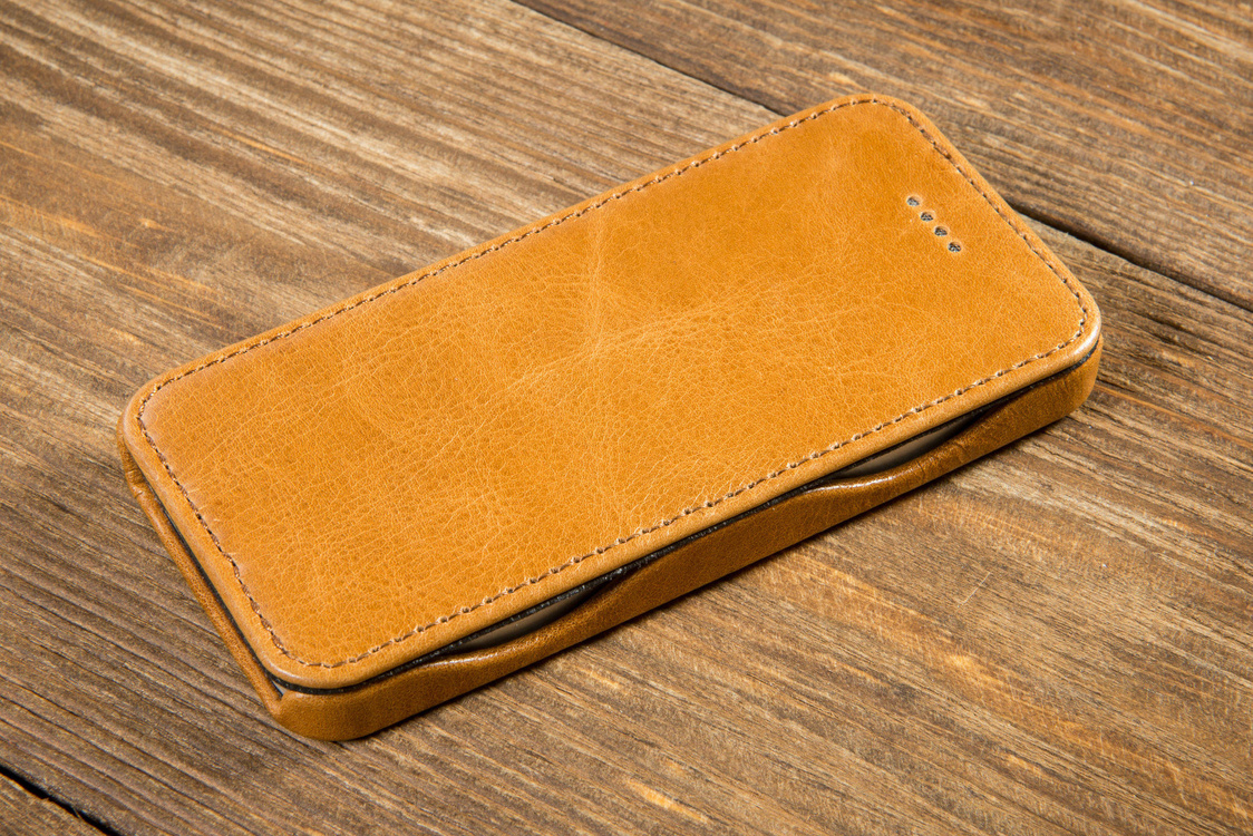 moVear flipSide C Skórzane Etui do Apple iPhone SE / 5s / 5 | Skóra Vintage | Jasnobrązowy