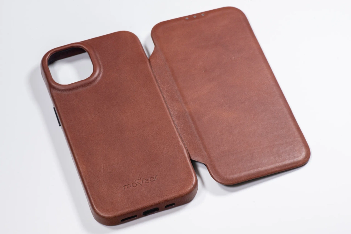 Etui do iPhone 14 skórzane MOVEAR / [Outlet A-365]