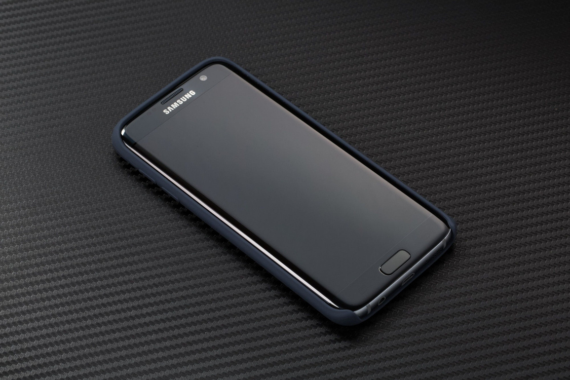 moVear silkyCase Etui na Samsung Galaxy S7 edge | Silikon