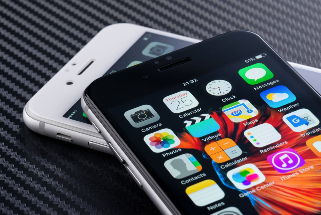 moVear GLASS mSHIELD 3D PRO na Apple iPhone 8 / 7 PLUS