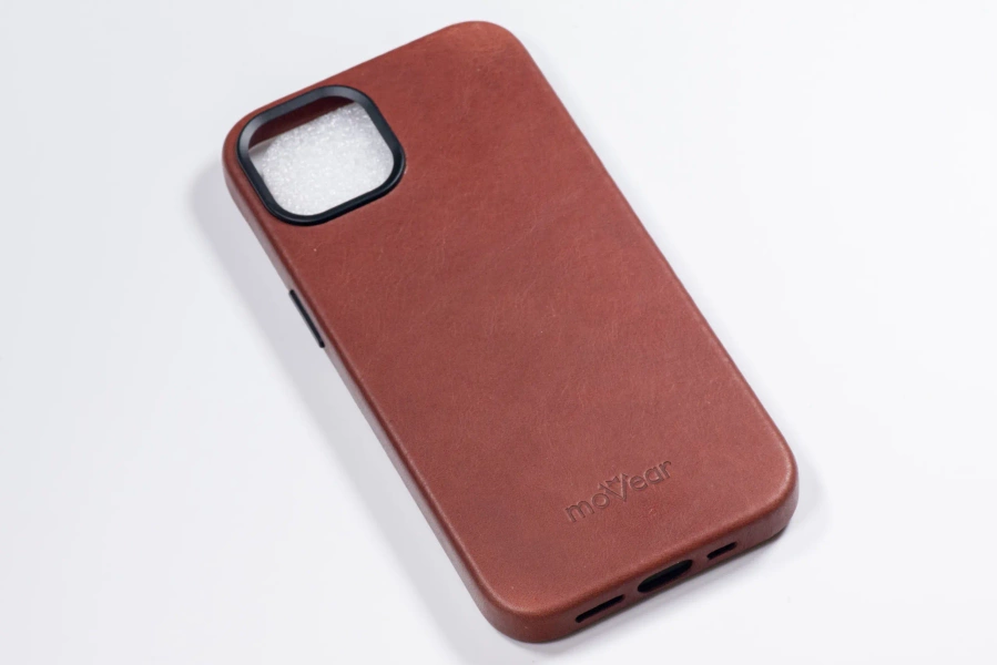 Etui do iPhone 14 skórzane MOVEAR / [Outlet A-398]