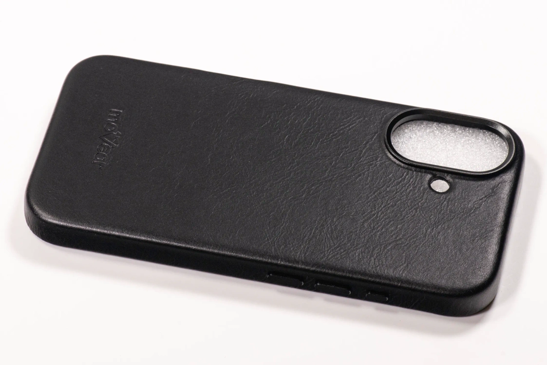 Etui do iPhone 16 skórzane MOVEAR / [Outlet A-422]